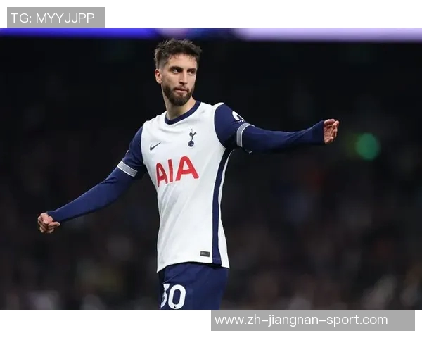 英媒透露本坦库尔将续约热刺同时球队有意买断帕利尼亚