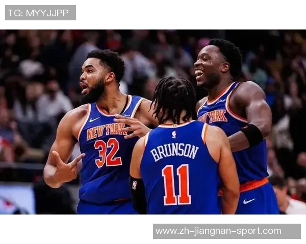 季前赛首战尼克斯半场领先76人10分马克西与唐斯表现抢眼