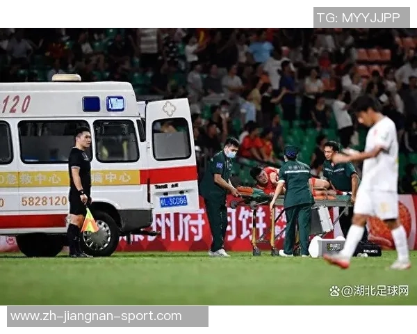 广西平果队员黄威右侧胫腓骨骨皮质断裂预计恢复时间为八个月 广西平果队员黄威右侧胫腓骨骨皮质断裂预计恢复时间为八个月