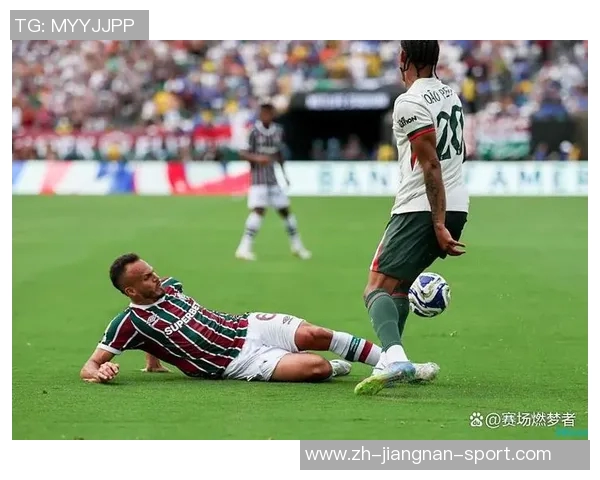 奥卡福精准直塞助攻勒温转身射门遭维卡里奥神勇扑救 奥卡福精准直塞助攻勒温转身射门遭维卡里奥神勇扑救