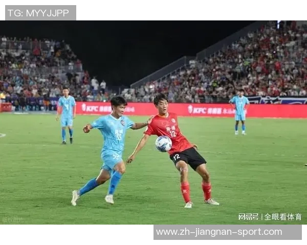 南通队禁区外惊艳凌空抽射中框金成民倒勾补射精彩破门