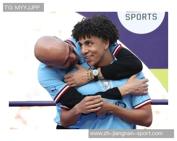 里科刘易斯坦言休赛期专注泰拳训练赛场上唯有胜利目标不变