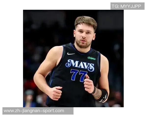东契奇能否赛季场均40分引热议里夫斯称赞他的表现令人难以置信