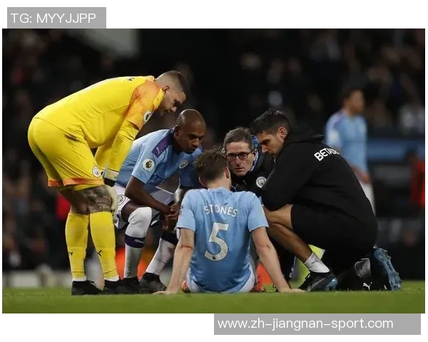 曼城总监盛赞萨维尼奥天赋出众未来将成为球队核心力量