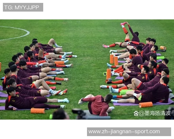 拉拉维亚谈夏季防守训练称自己是一名出色的防守者