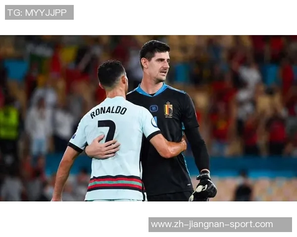 库尔图瓦呼吁整治界外球拖延现象以提升比赛节奏 库尔图瓦呼吁整治界外球拖延现象以提升比赛节奏