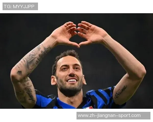 恰尔汗奥卢四场比赛打入四球荣膺国米十月最佳球员称号 恰尔汗奥卢四场比赛打入四球荣膺国米十月最佳球员称号