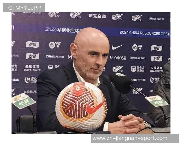 朱艺点评穆斯卡特教练成功之道高压进攻与灵活性不足的对比分析 朱艺点评穆斯卡特教练成功之道高压进攻与灵活性不足的对比分析