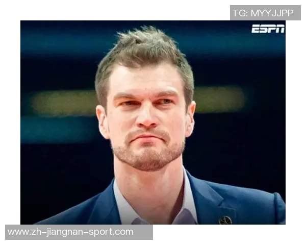 罗威与杨瀚森等中锋一致支持斯普利特担任球队主教练